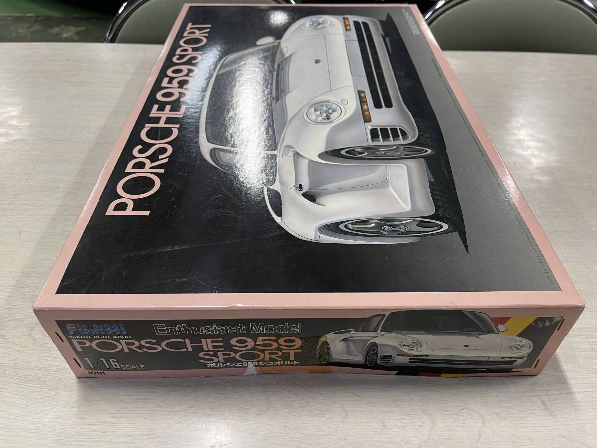 ポルシェ 959スポーツ プラモデル フジミ模型 絶版 1/16スケール ポルシェ 959スポーツ プラモデル フジミ模型 絶版 1/16スケール