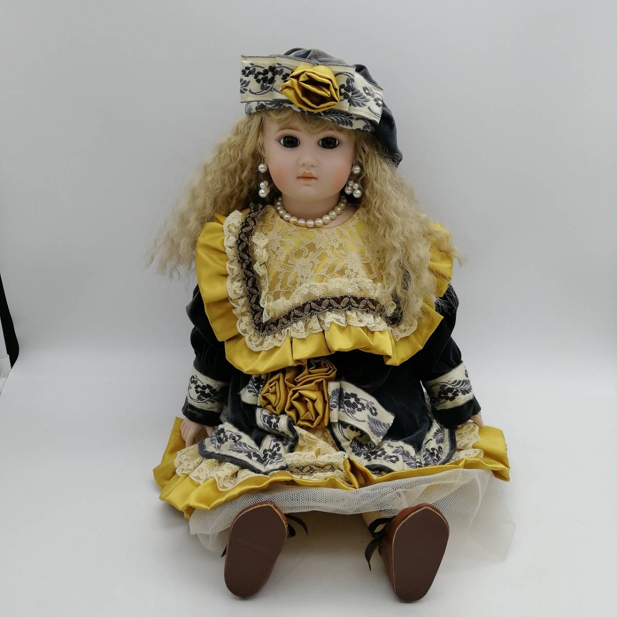 B0062 西洋人形 ドール アンティーク ドレス レース コレクターズドール 女の子 当時物
