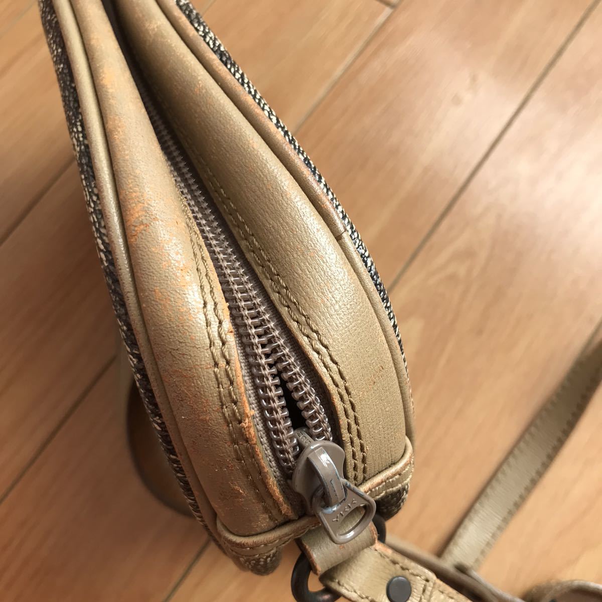 YSL YVES SAINT LAURENT イヴサンローラン ジラフ柄 レオパード　ヴィンテージ　ショルダーバッグ　Shoulder bag vintage