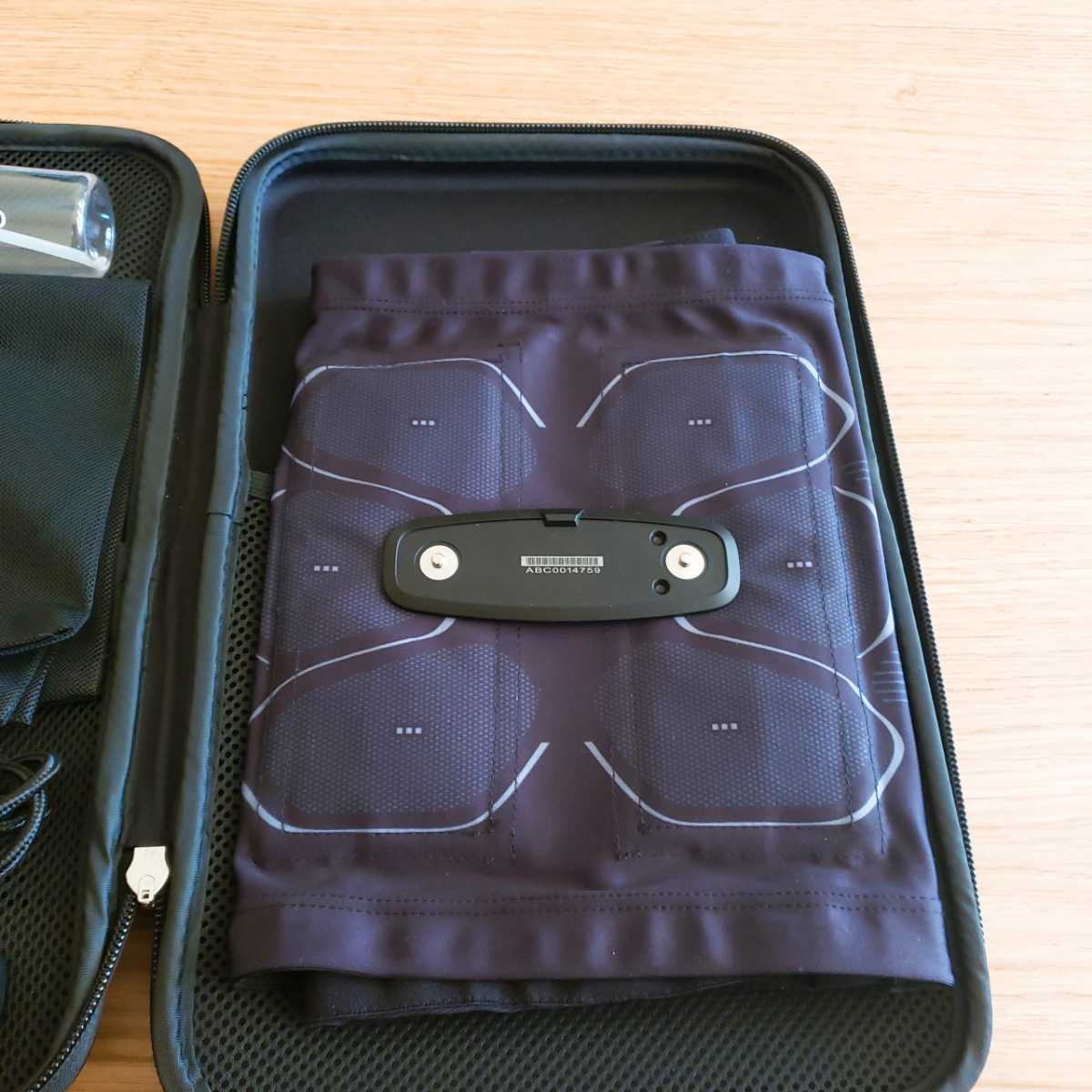☆美品☆ シックスパッド パワースーツライト アブズ サイズL(88