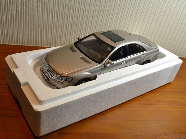 決算特価商品 メルセデスベンツ 1 18 オートアート Autoart S Silver シルバー Class S Benz Mercedes クラス 乗用車 Labelians Fr 決算特価商品 メルセデスベンツ 1 18 オートアート Autoart S Silver シルバー Class S Benz Mercedes クラス 乗用車 Labelians Fr