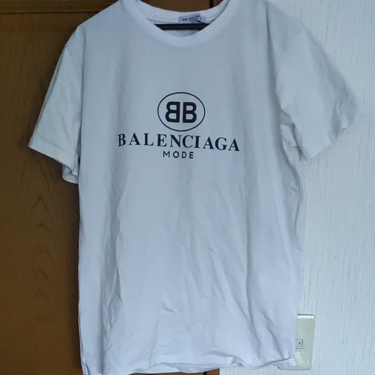 サイズ╚ Balenciaga - 新品100%本物 balenciaga ロゴ Tシャツ