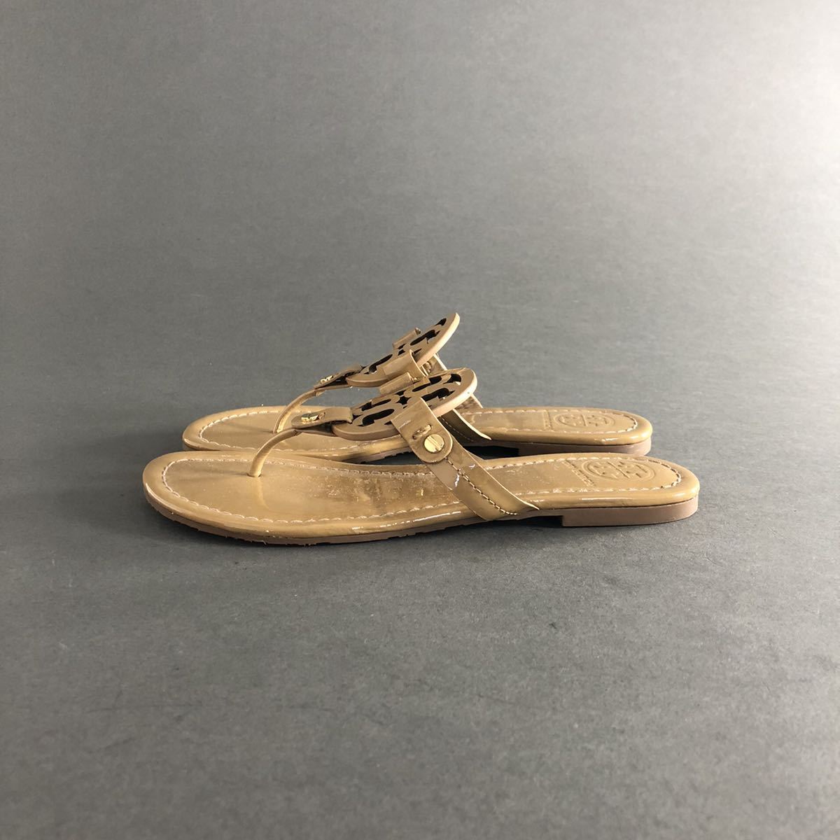 b23《美品》TORY BURCH トリーバーチ ミラーサンダル トングサンダル