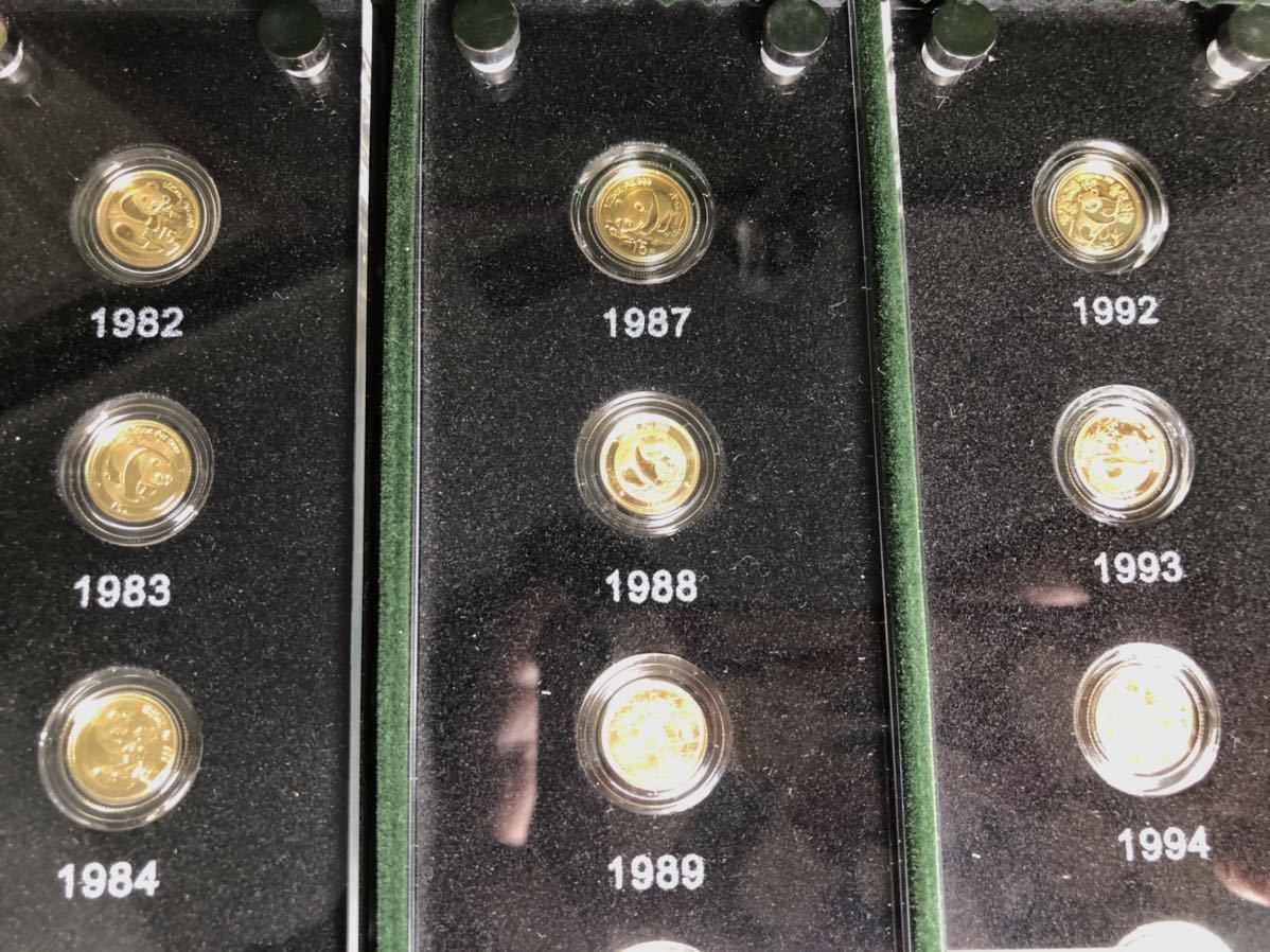 記念金貨 中国 パンダ金貨発行25周年記念プルーフ金貨25種セット 木製ケース付 1982-2007年 純金 1/25oz K24 Au.999 6