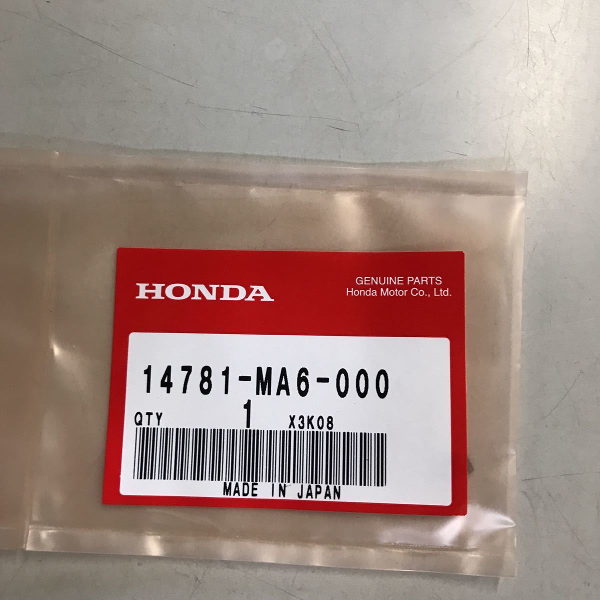 M2943 HONDA バルブコッター　新品　品番14781-MA6-000 CBX400F CBX550F_画像1