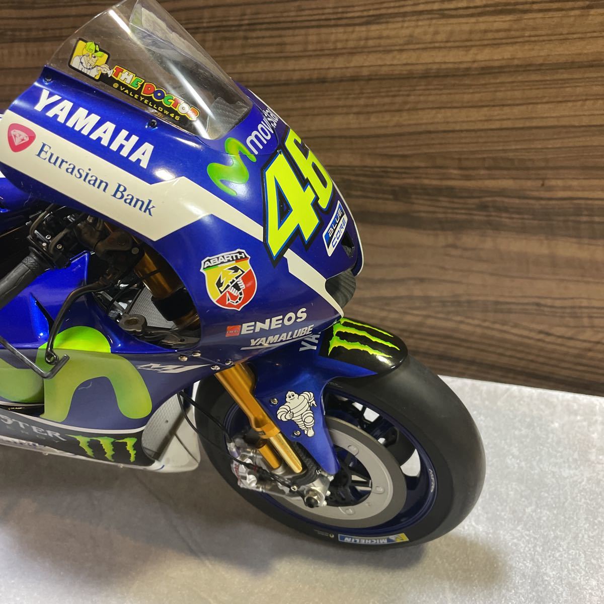 デアゴスティーニ 1/4 週刊 YAMAHA YZR-M1 バレンティーノ デアゴスティーニ 1/4 週刊 YAMAHA YZR-M1 バレンティーノ