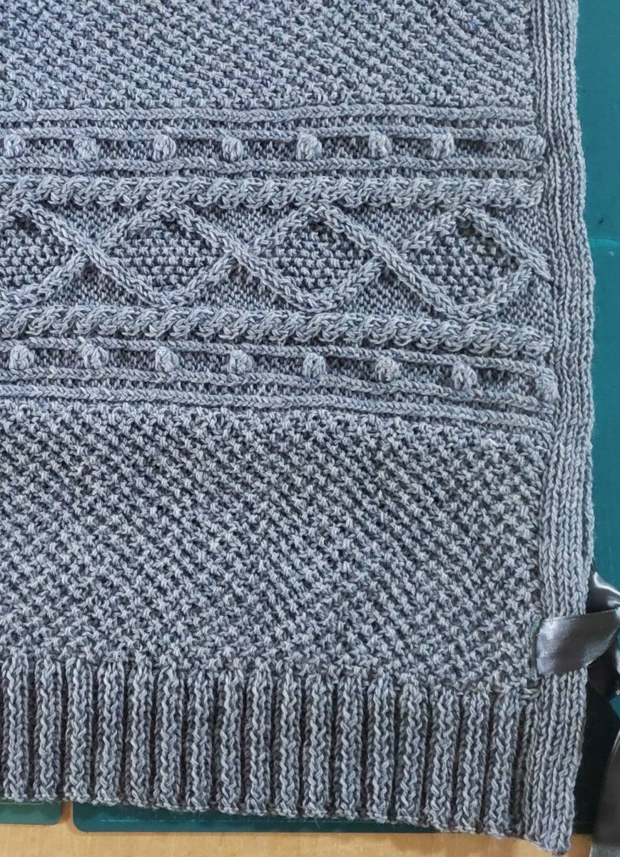 手編み ハンドメイド グレーの暖かポンチョ - www.vetrepro.fr