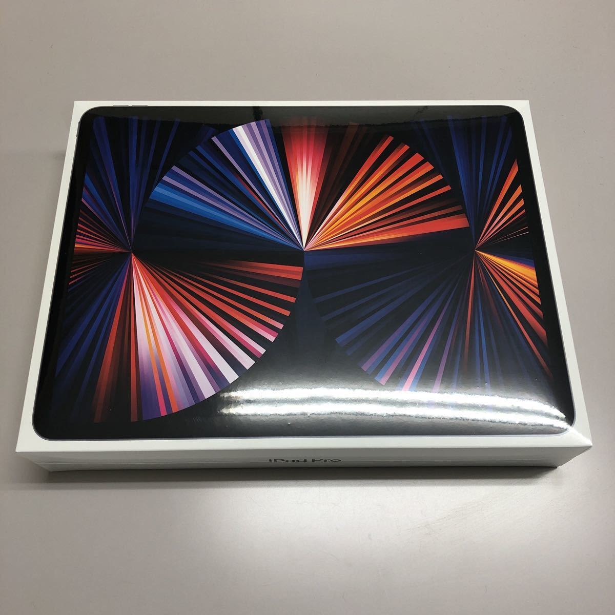 iPadPro 12.9インチ 第5世代[256GB] Wi-Fiモデル スペースグレ…
