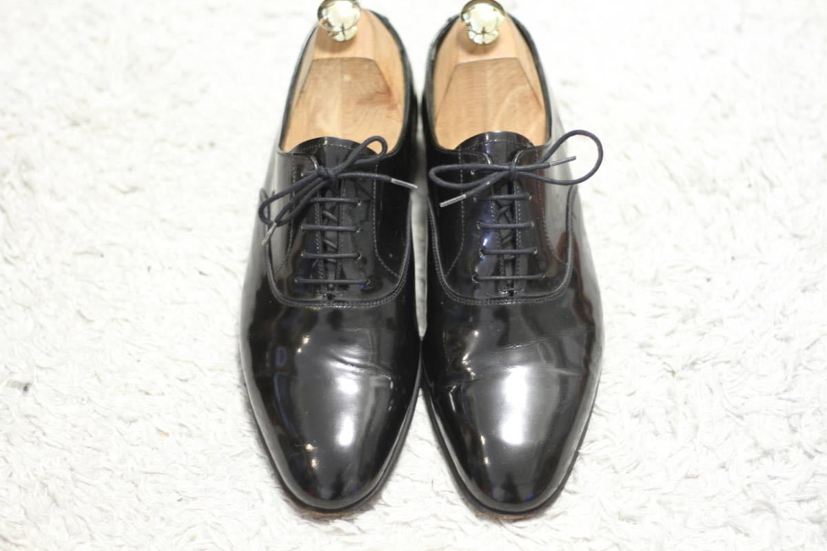 良品】CROCKETT & JONES エナメル プレーントゥ 5.5E(オペラ パンプス