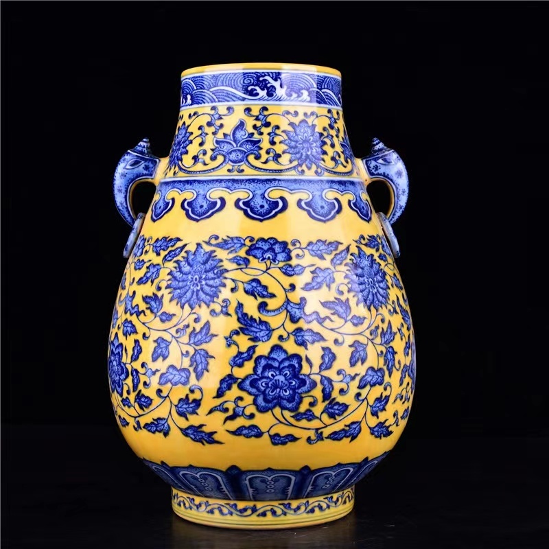 清・乾隆年製・古陶磁器・黄底青花花卉紋虎頭尊』極細工・骨董品・古賞