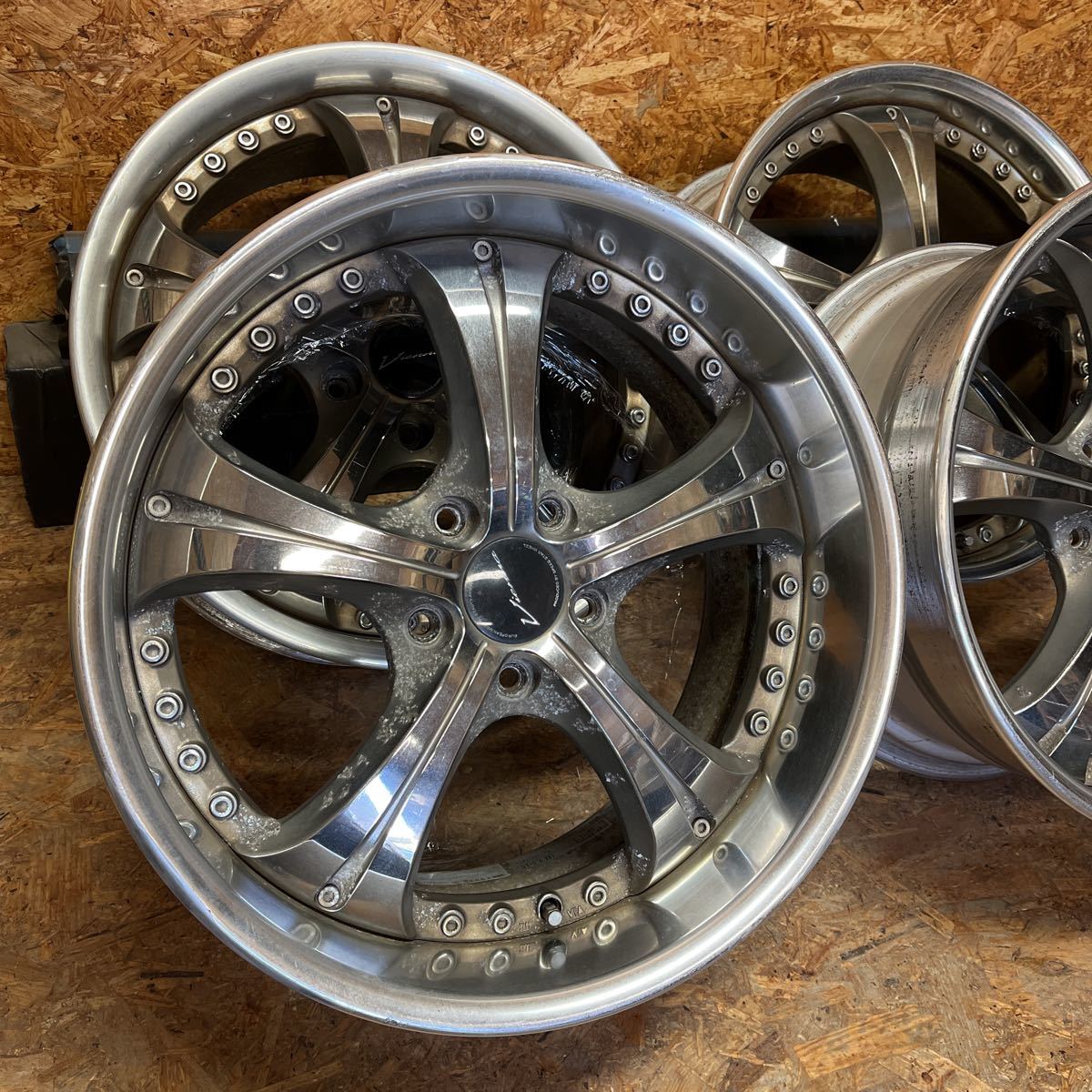 希少☆SSR☆深リム☆ビエナクラージュ☆18×8J+49/9J+37☆シルビア
