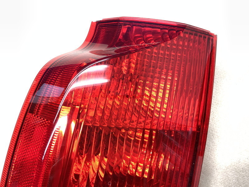 VL043 SB V70 2.4 original left tail lamp * top and bottom set *9154493/9154497 [ animation equipped ]0 * prompt decision *