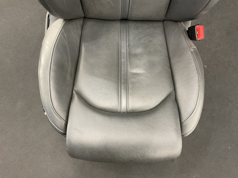 AU055 4H A8L 4.0TFSI quattro electric original leather right front seat * monitor for * heater / cooler,air conditioner attaching [ animation equipped ]*