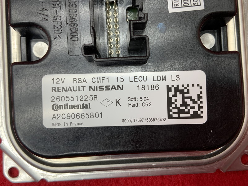 RU010 BBM5M Renault Megane GT sports left head light LED control module *260551225R * lighting OK * * prompt decision *