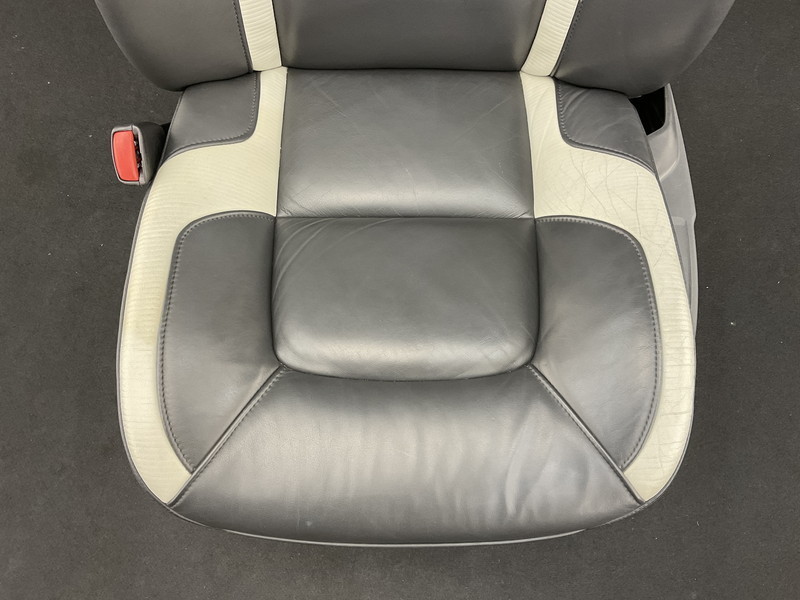 VL005 BB5254W Volvo V70 2.5T R design electric original leather left front seat * heater attaching * hole / crack none [ animation equipped ] *