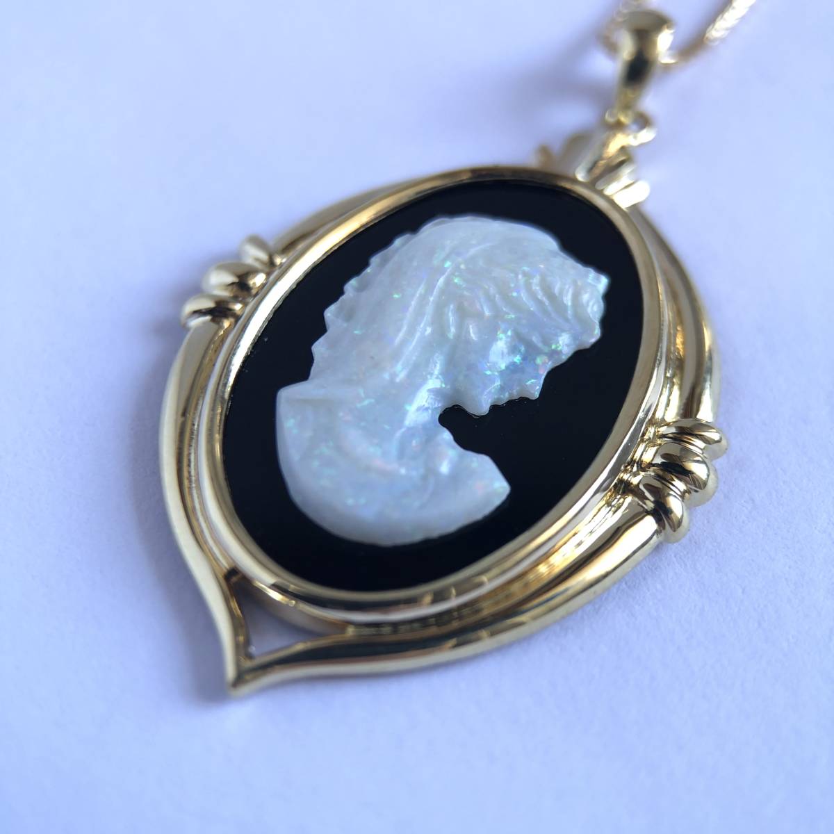 K18YG オニキス オパール(カメオ) ペンダント ネックレス オーバル gold onyx opal cameo pendant necklace