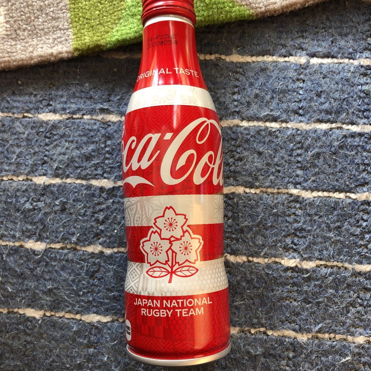 ラグビー日本代表 ワールドカップ コカコーラ瓶 から瓶 アルミ スリムボトル 空き缶 Japan Rugby Coca Cola コカ コーラ 売買されたオークション情報 Yahooの商品情報をアーカイブ公開 オークファン Aucfan Com