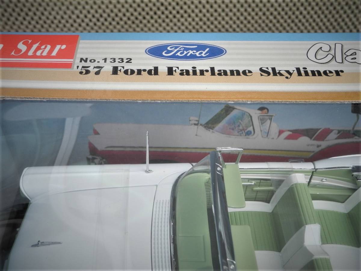  rare *1/18* roof opening and closing + trunk storage *1957 Ford fa lane * new goods not yet exhibition goods. beautiful.. Sunstar made #1332