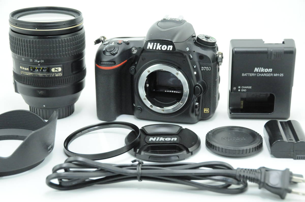 Nikon D750 + AF-S 24-120mm f4 G カウント12万5000回(ニコン)｜売買 