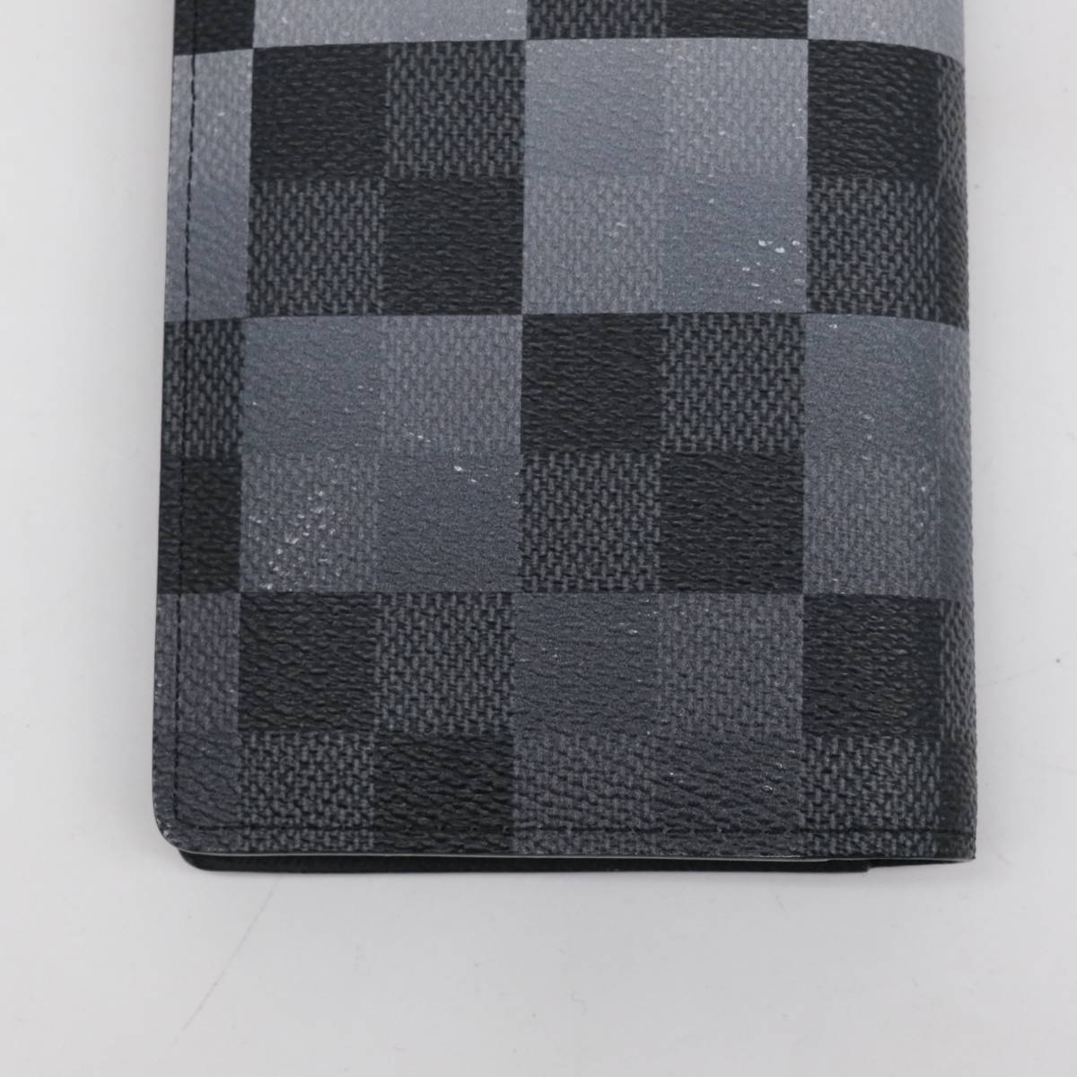 LOUIS VUITTON ヴィトン ダミエグラフィット ジャイアント