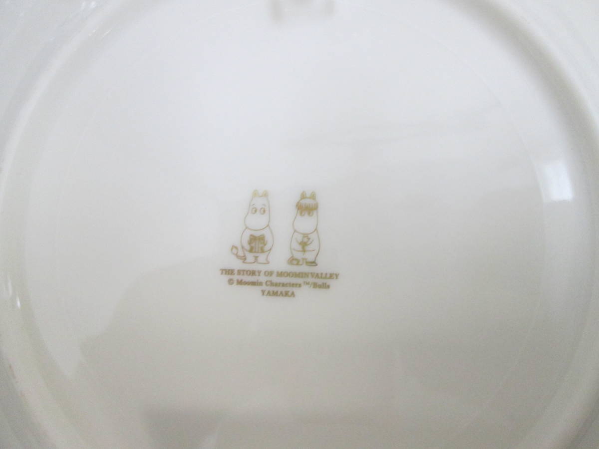 ムーミン　２００１年イヤー　ガラス製　陶器　皿　３枚　未使用か美品_画像6