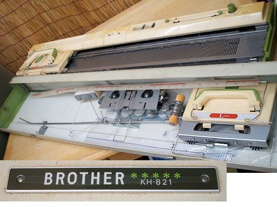 はこちらを 編み機 中古品 BROTHER ブラザー Palie A パリエA KH-890 大人気新作 ブラザー製編み機 その他