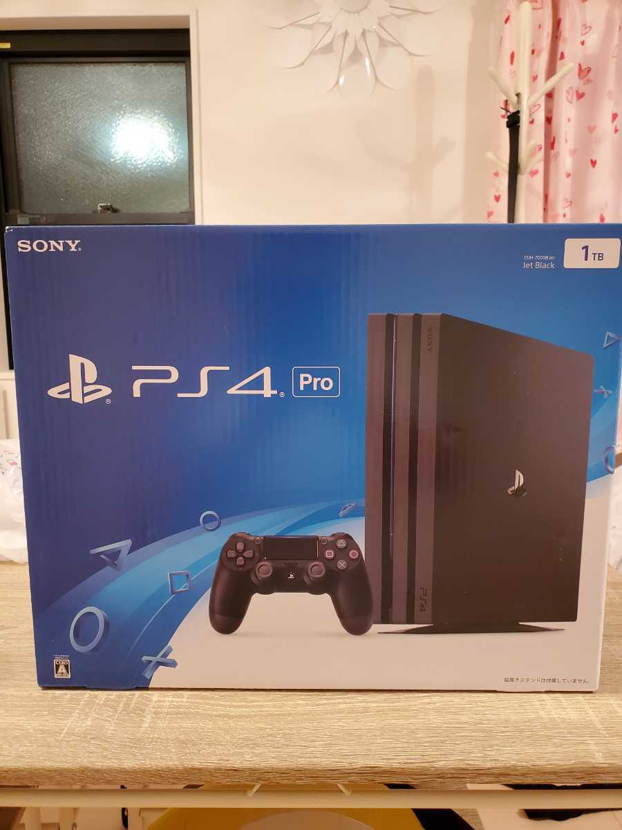 新品未開封】PlayStation 4 Pro(CUH-7000BB01)ジェットブラック 1TB