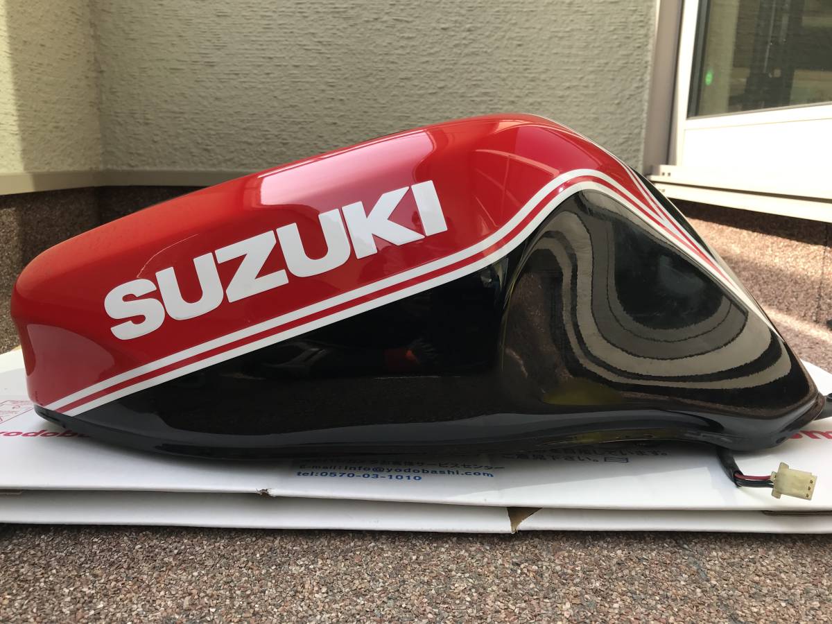 スズキ GS1200SS GV78A 純正ガソリンタンク へこみ穴あき無し 赤黒 ヨシムラ