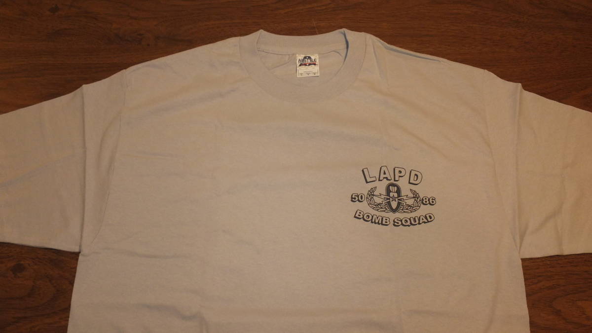 【LAPD】BOMB SQUAD ロス市警 爆発物処理班 ロサンゼルスポリス Los Angeles POLICE TシャツサイズL 爆弾処理班　LAPD　ポリス_珍しいアイテムですのでお見逃しなく！