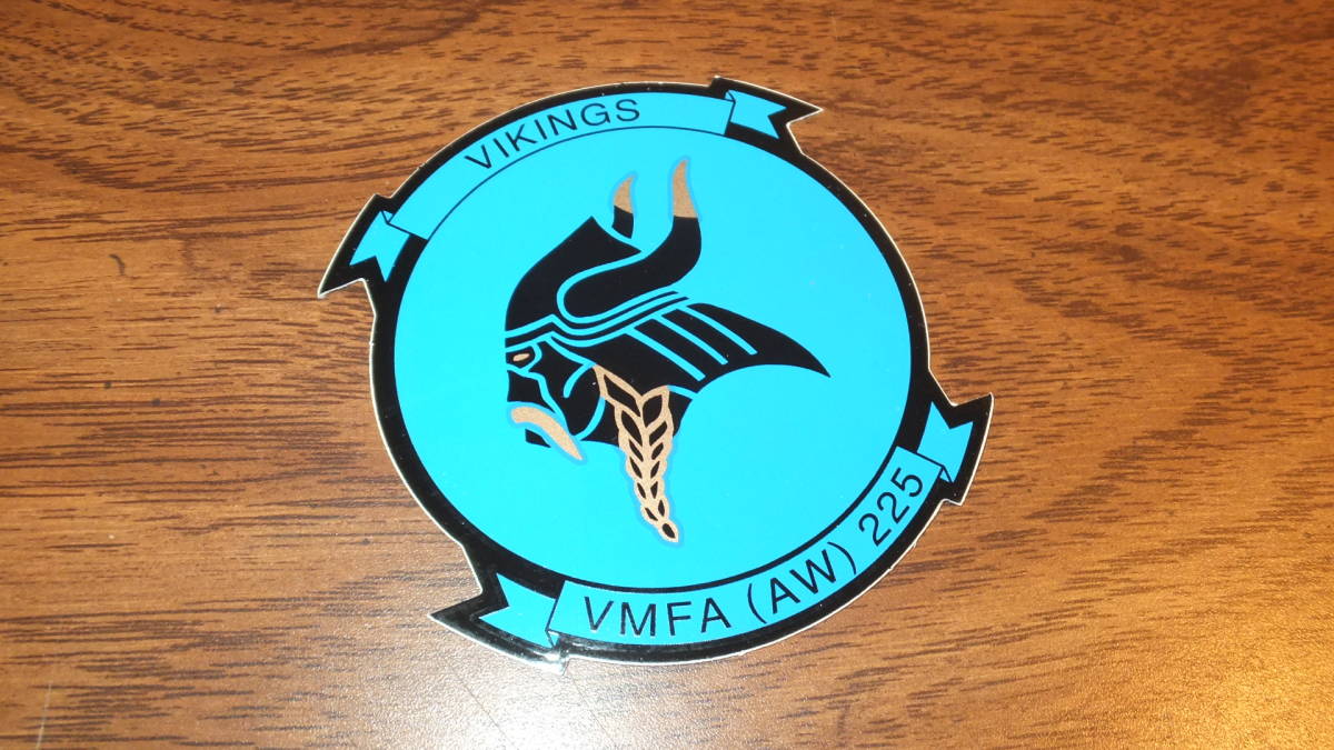 【VMFA-225】VIKINGS 米海兵第225海兵戦闘攻撃飛行隊 米海兵隊岩国基地 ステッカーデカールミラマー基地 USMC F/A-18 MCAS IWAKUNI FSD_【VMFA-225】部隊オリジナルです。