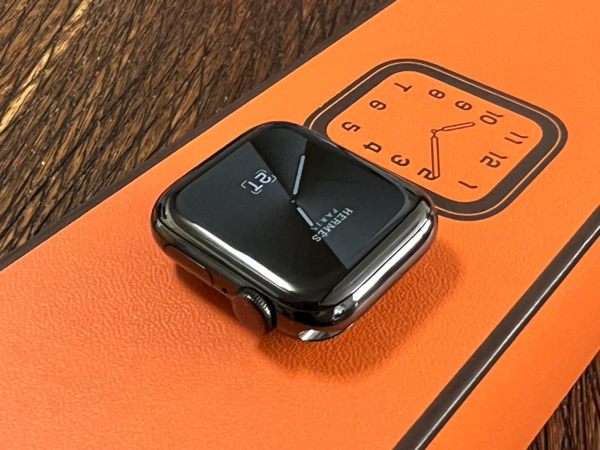 ★美品 バッテリー96%★ アップルウォッチ エルメス Apple Watch HERMES Series 5 40mm スペースブラック  ステンレススチール GPS Cellular