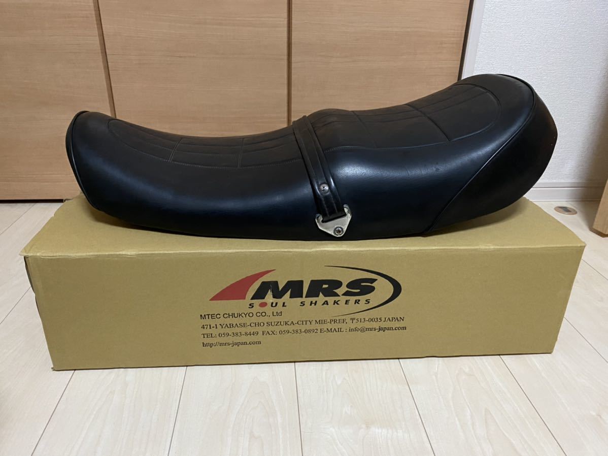 送料無料 Z1 Z2 アンコ抜きシートASSY KZ900 D1 Z900FOUR Z750FOUR