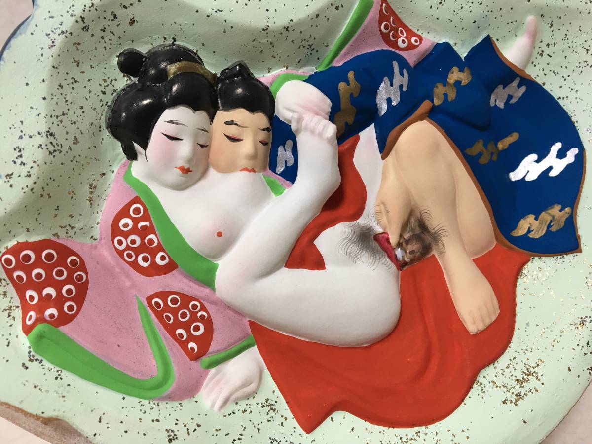 珍品】博多人形 布袋様 隠し絵 春画-