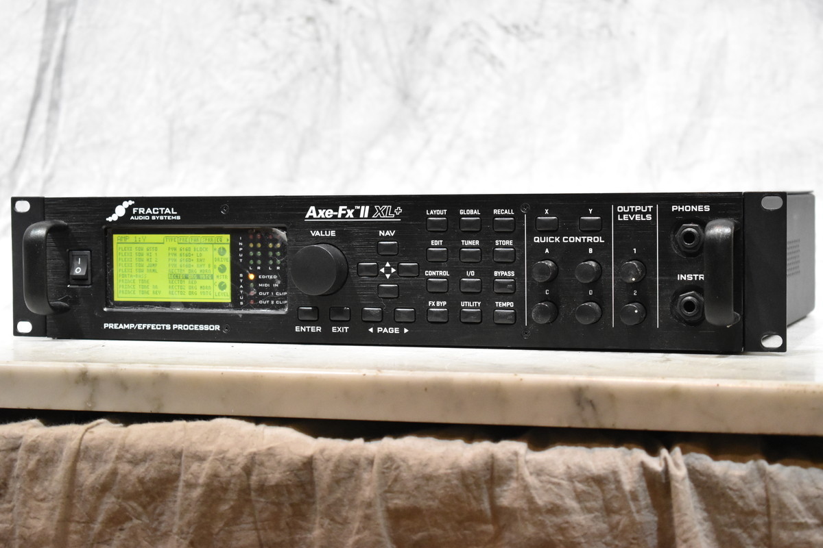 Fractal フラクタル Axe-FxⅡ XL+ マルチギタープロセッサー www