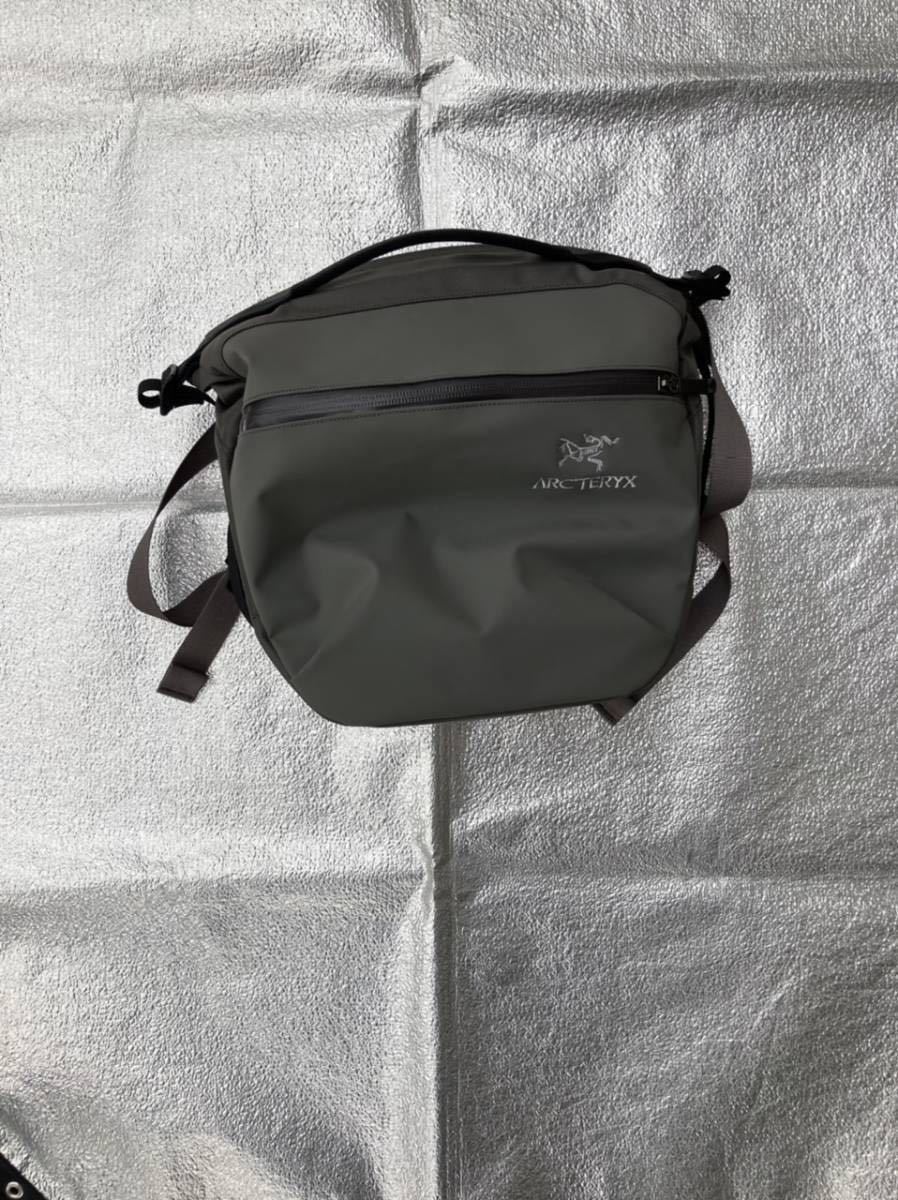 特集 ARC´TERYX BEAMS別注 Arro 8 Shoulder Bag | www.qeyadah.com