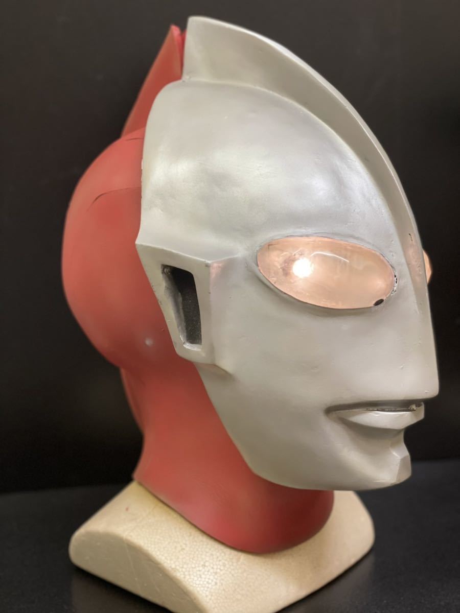 ☆1/1 FRP製レプリカマスク 完成品 『ウルトラマン タイプC(電飾付き
