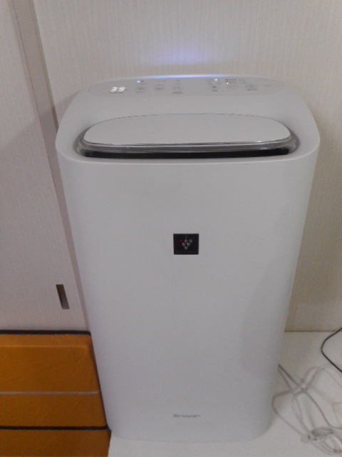 シャープ◇除加湿空気清浄機 KI-LD50 除湿 加湿 空気清浄 プラズマ
