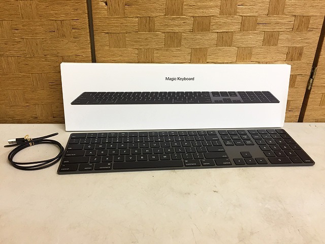 STD48309世 ★状態良好★ Apple Magic keyboard キーボード A1843 スペースグレイ 直接お渡し歓迎