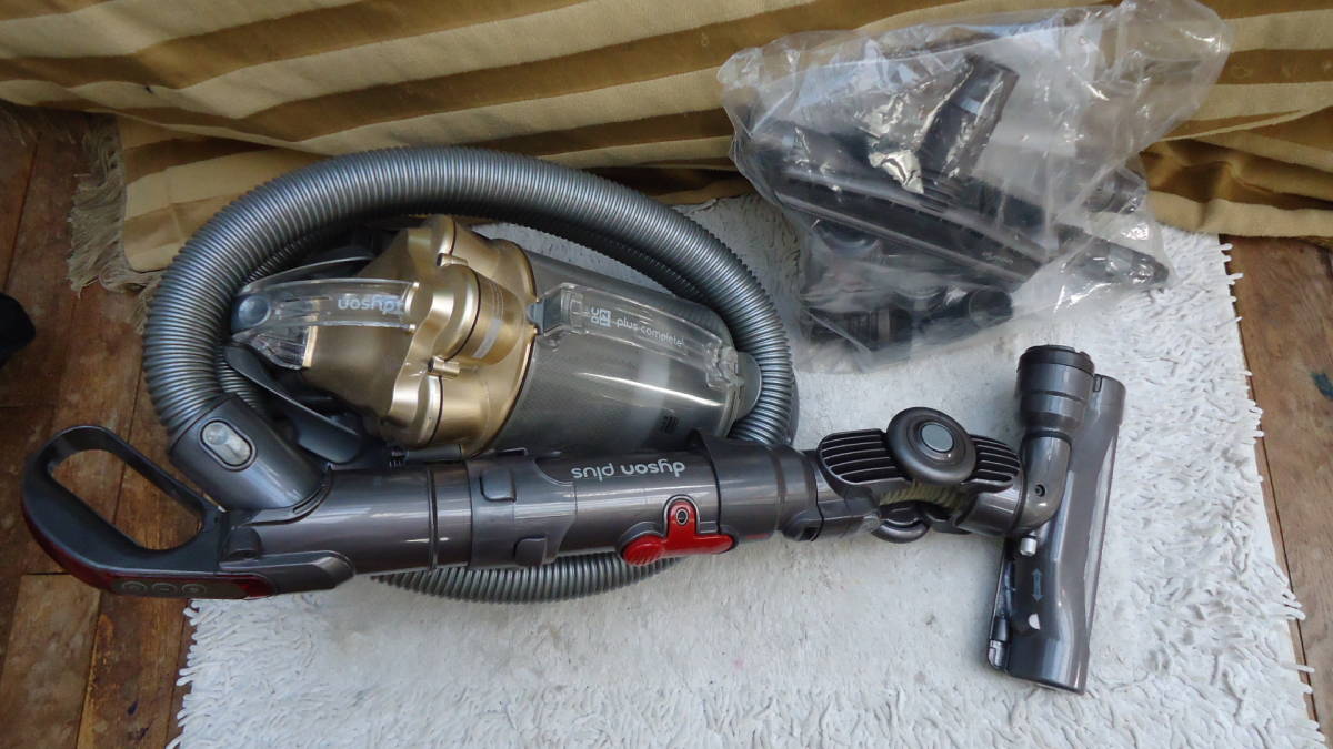 即納超特価】 ヤフオク! - 使用わずか ダイソン サイクロン掃除機