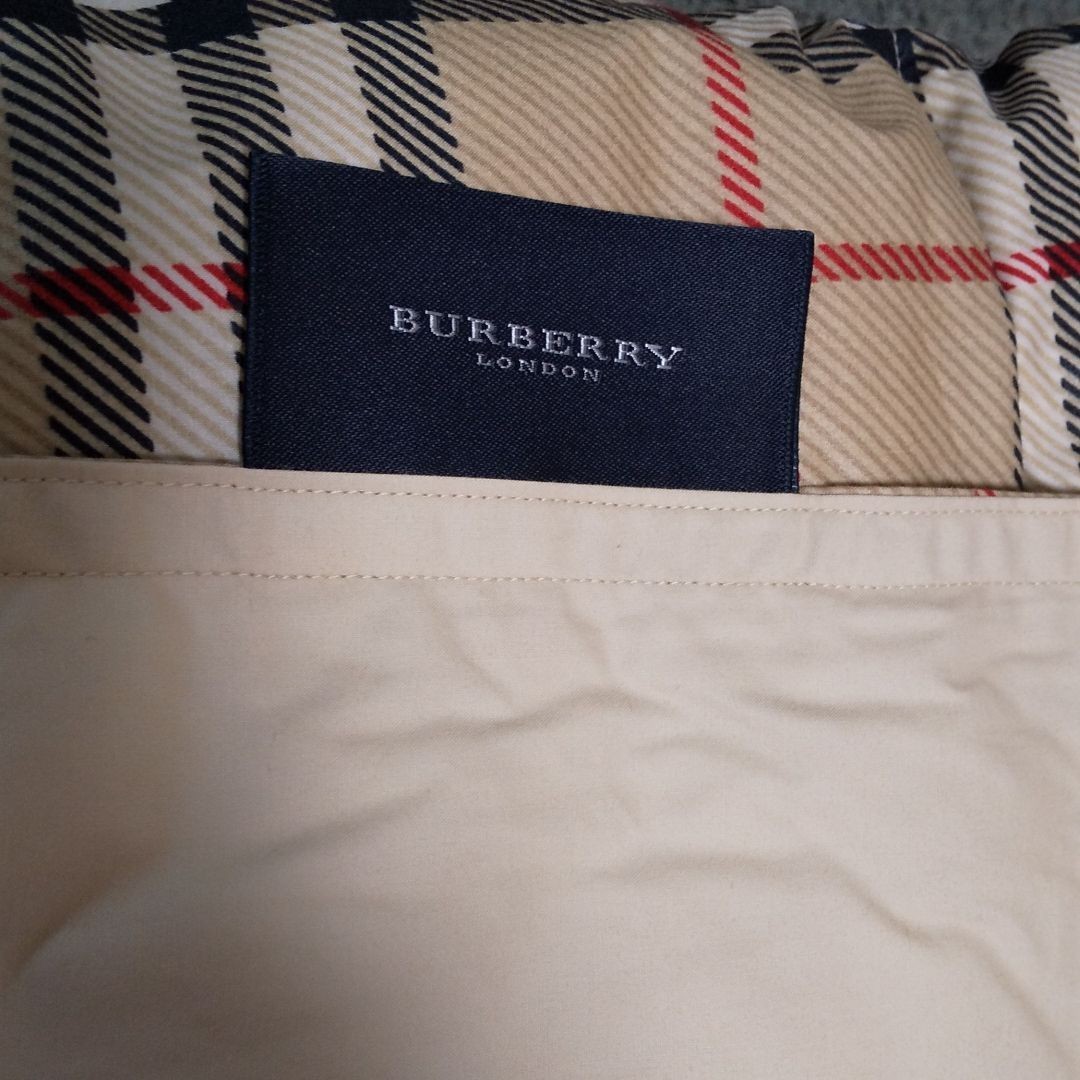 新品 BURBERRY バーバリー ロンドン 羽毛肌掛け布団 ノバ 新品 BURBERRY バーバリー ロンドン 羽毛肌掛け布団 ノバ
