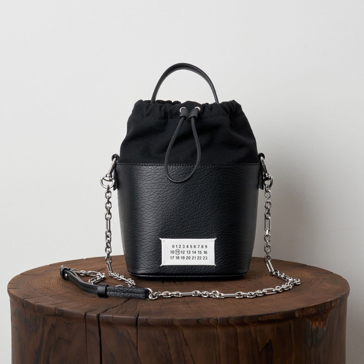 新品正規品 Maison Margiela 21FW 5AC バケットバッグ 黒 pn-jambi.go.id