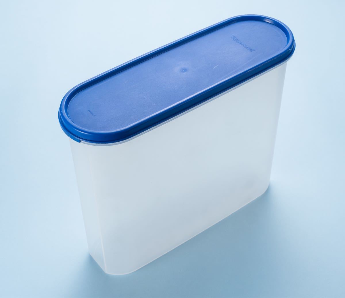 Tupperware タッパーウェア 保存容器 スーパーオーバル大1個中 Tupperware タッパーウェア 保存容器 スーパーオーバル大1個中