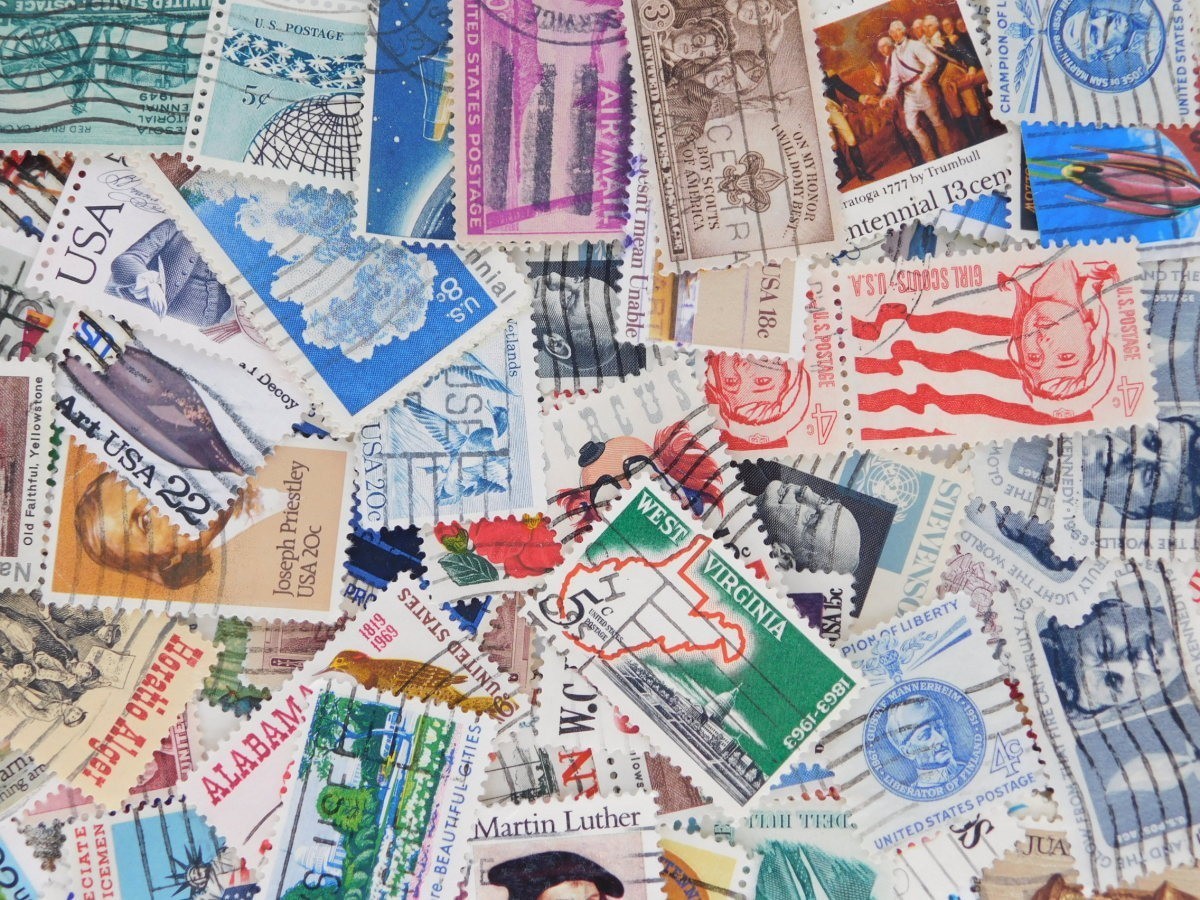 海外切手　アメリカ ３０枚　使用済切手 外国切手 コラージュ 紙もの おすそ分けに_画像9