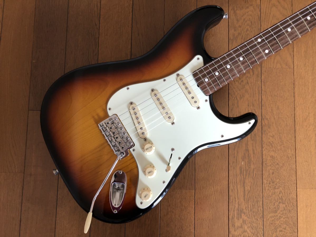 Deskripsi barang [GT]Fender Japan 最高級モデル ST62/VSP/IKB40TH