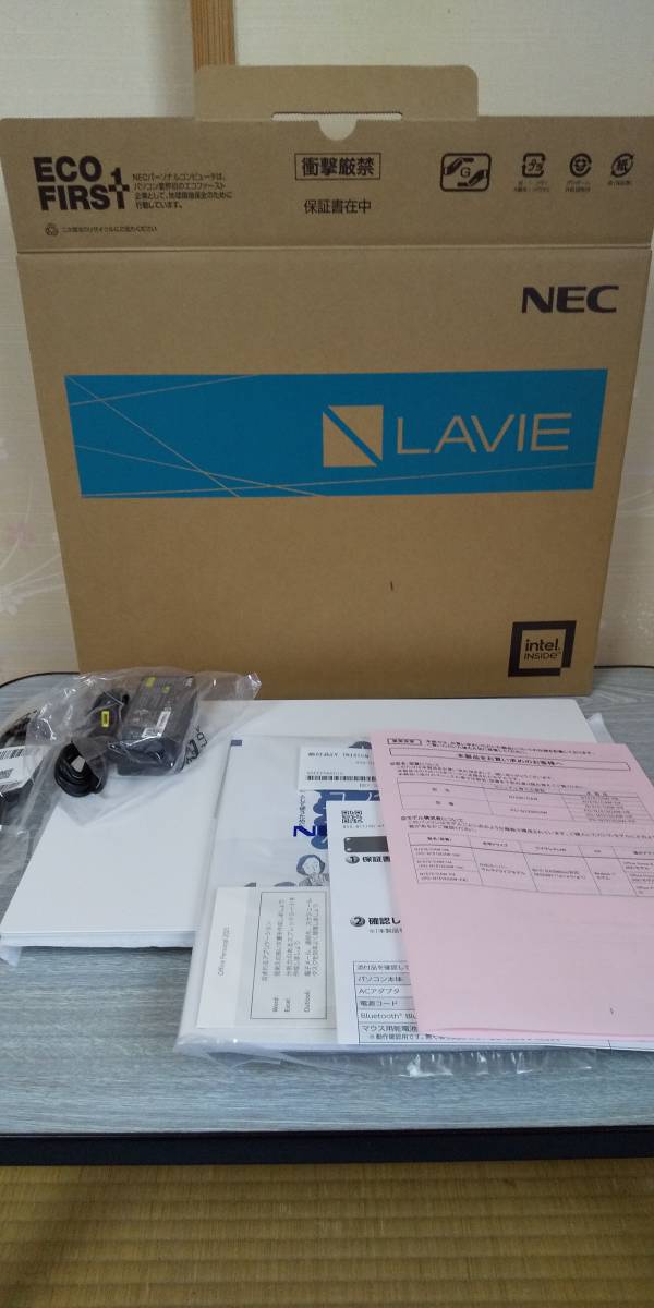 NEC LAVIE N1515 CAW-PE PC-N1515CAW-PE