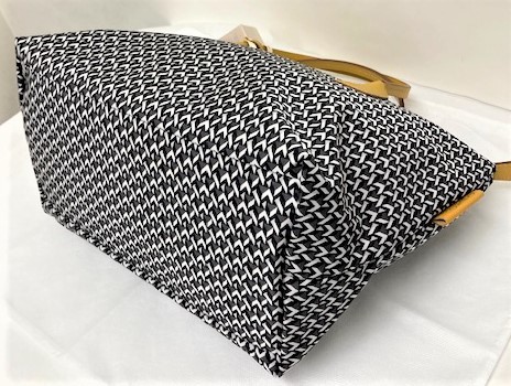 新品未使用 ROBERTA PIERI ロベルタ ピエリ スモールダッフルバック