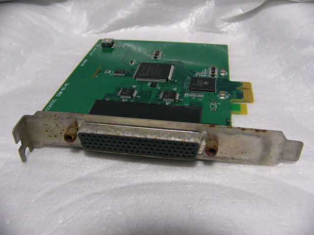 入荷中 CONTEC COM-8C-PE 8ch シリアル通信 PCI Expressボード RS-232C