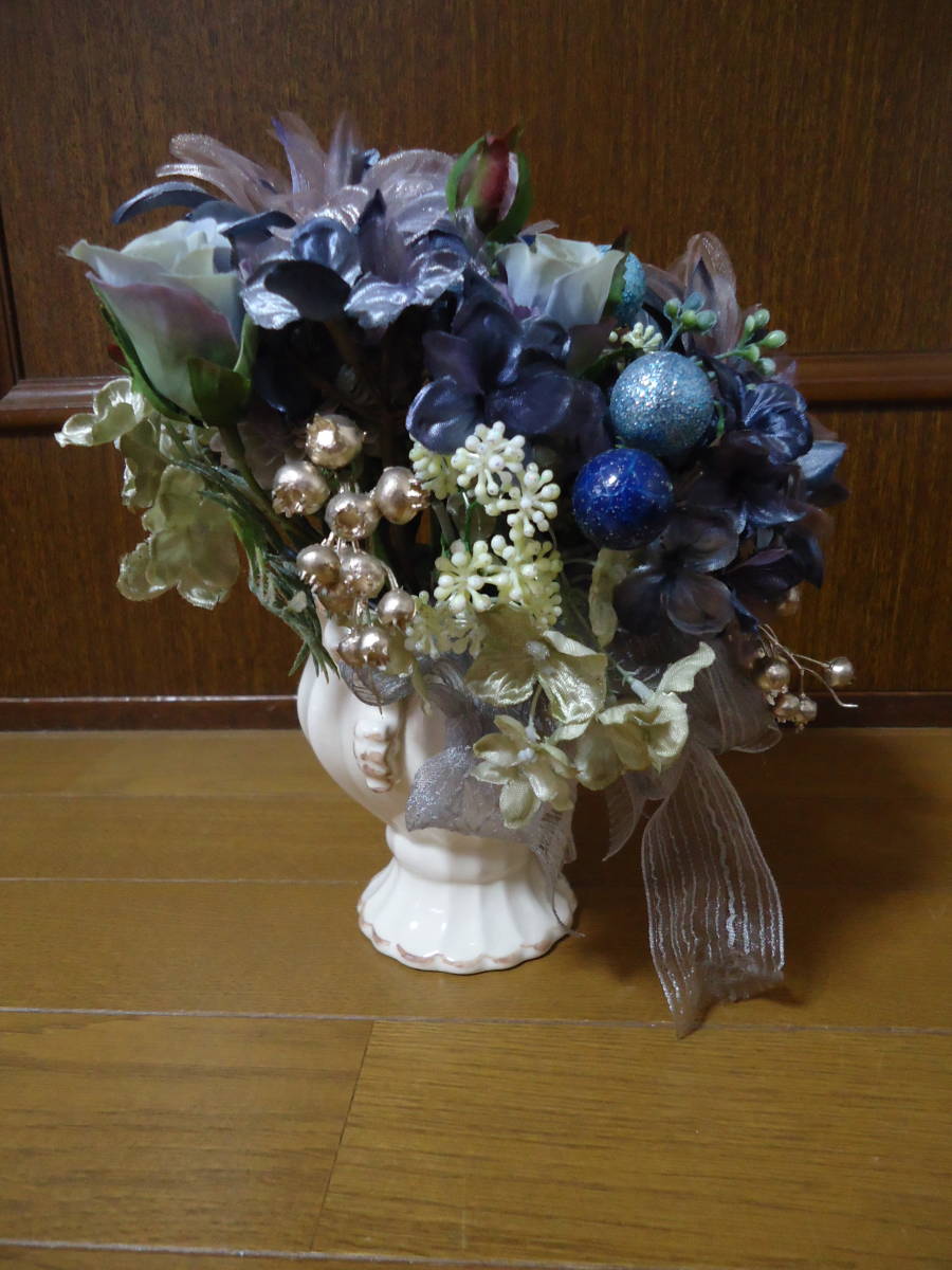 ! work adjustment!a-tifi car ru flower! artificial flower! rose! gorgeous! three person see! auger nji-! arrange! interior! miscellaneous goods! ornament! final product!