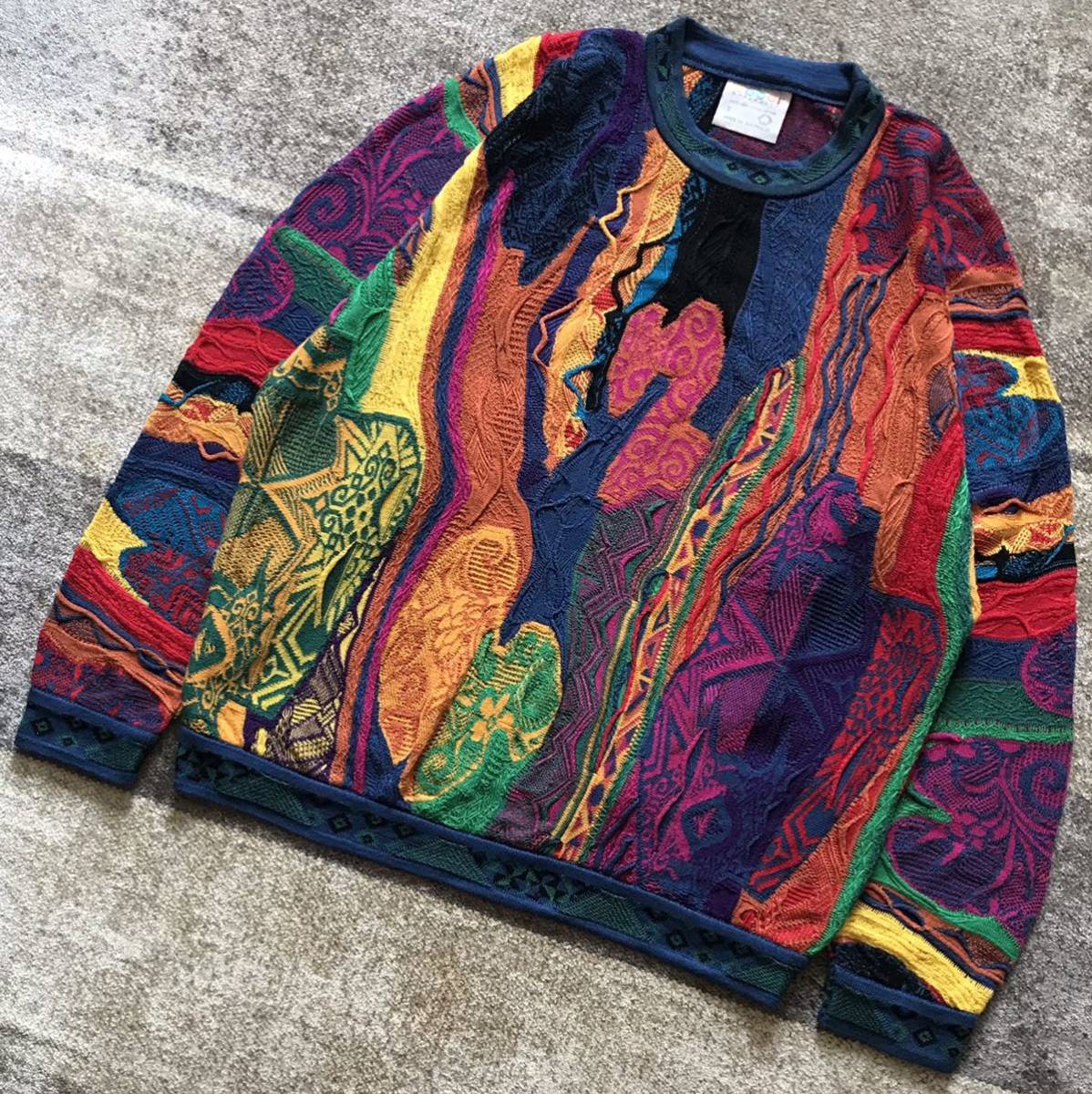 圧巻のカラー配色 芸術 花柄 植物柄 ☆ COOGI AUSTRALIA ☆ クージー