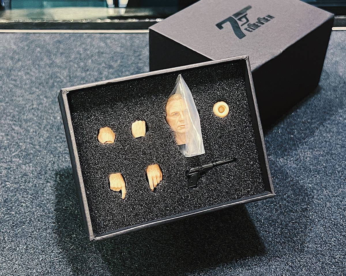 Yahoo!オークション - 新品 ジェームズ・ボンド 007 ダニエル Yahoo!オークション - 新品 ジェームズ・ボンド 007 ダニエル